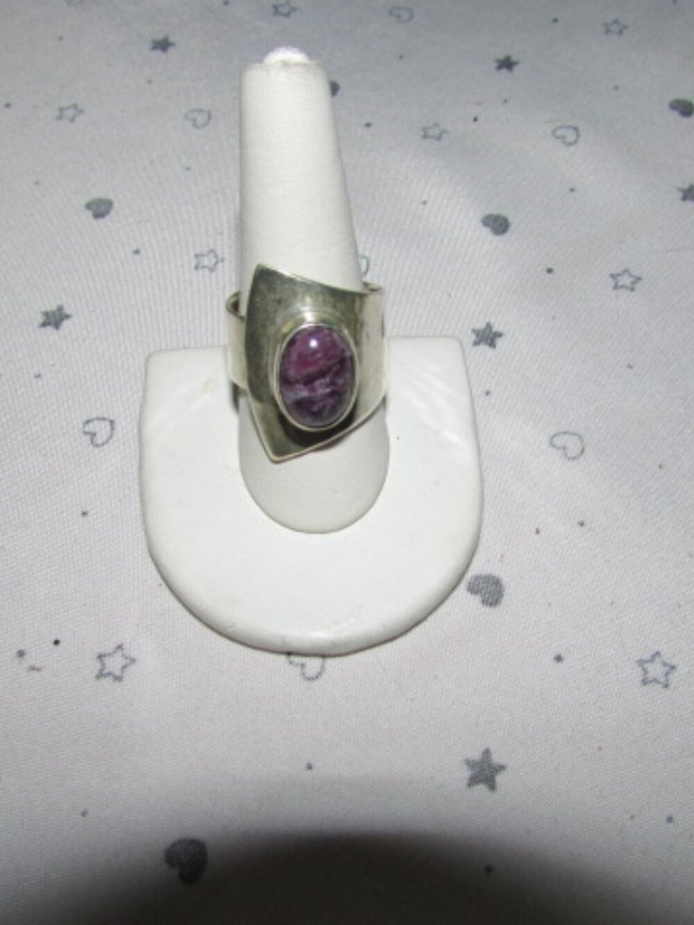 Gorgeous Chic Charoite Ring - Picture 6 of 6
